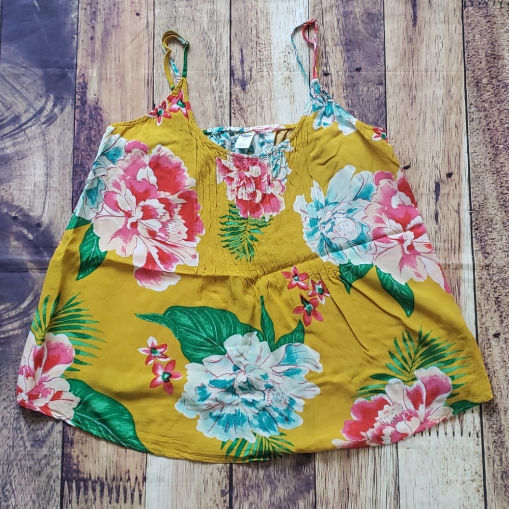 Floral Top - Picture 1 of 4